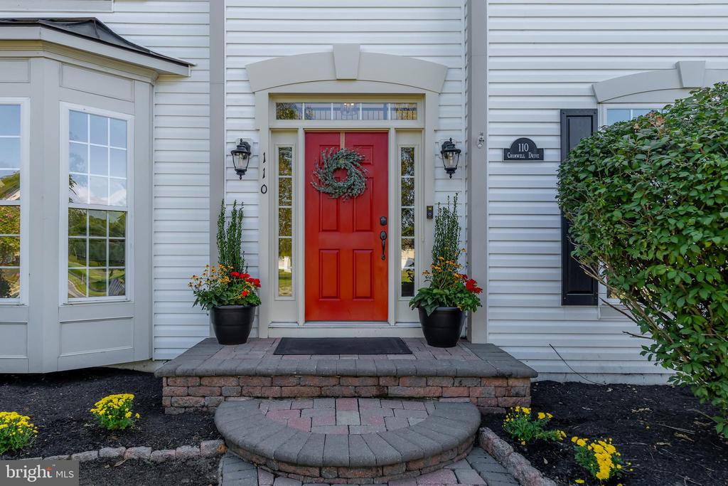 110 Cromwell Dr