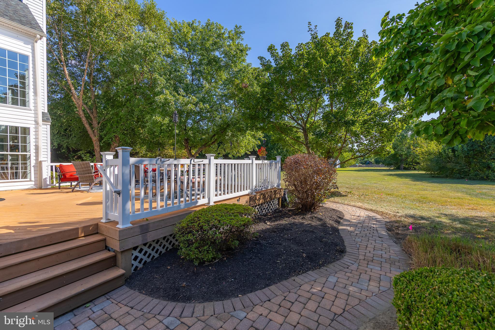 110 Cromwell Dr