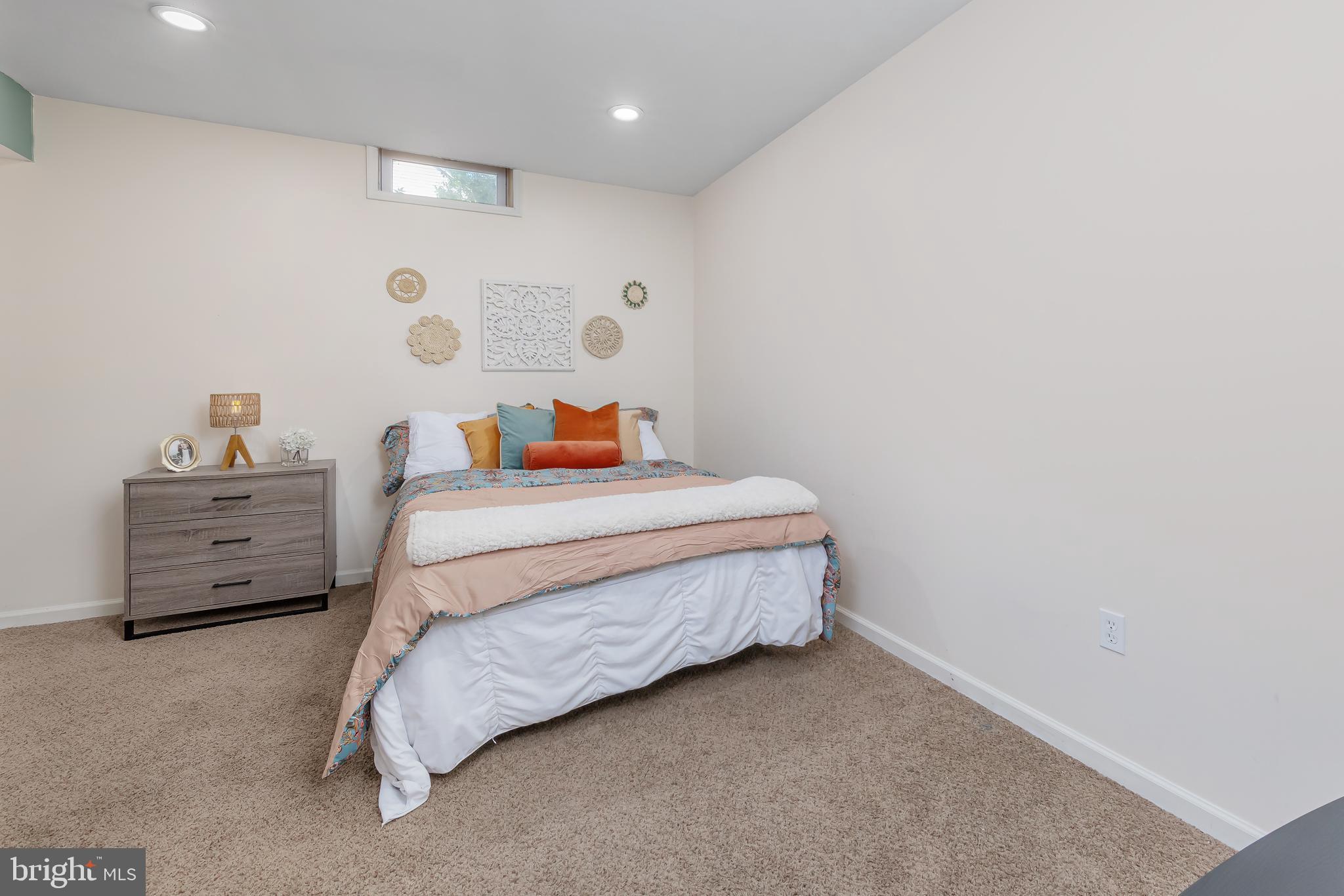 110 Cromwell Dr
