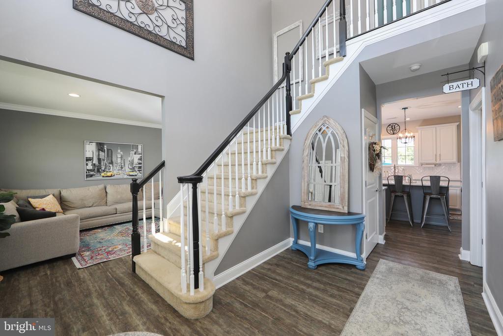 4 Palomino Cir