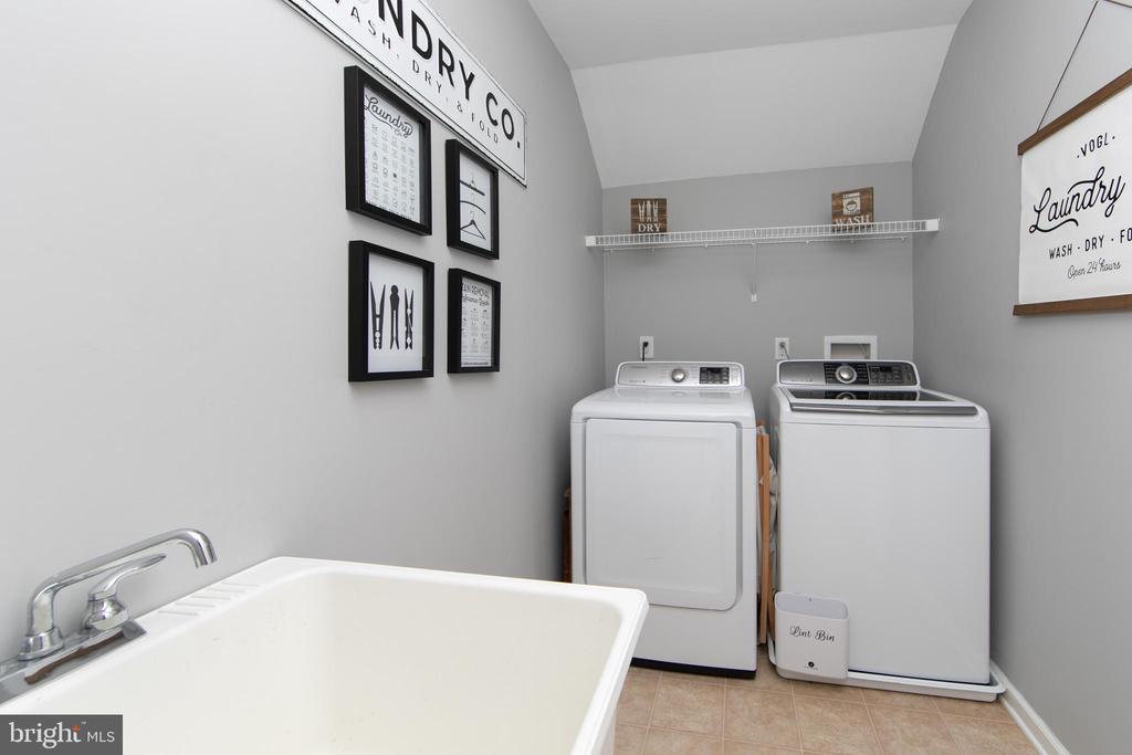 4 Palomino Cir