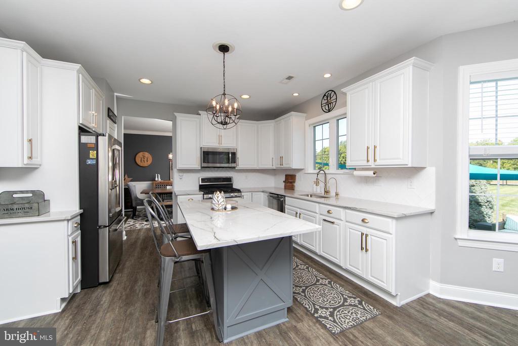 4 Palomino Cir