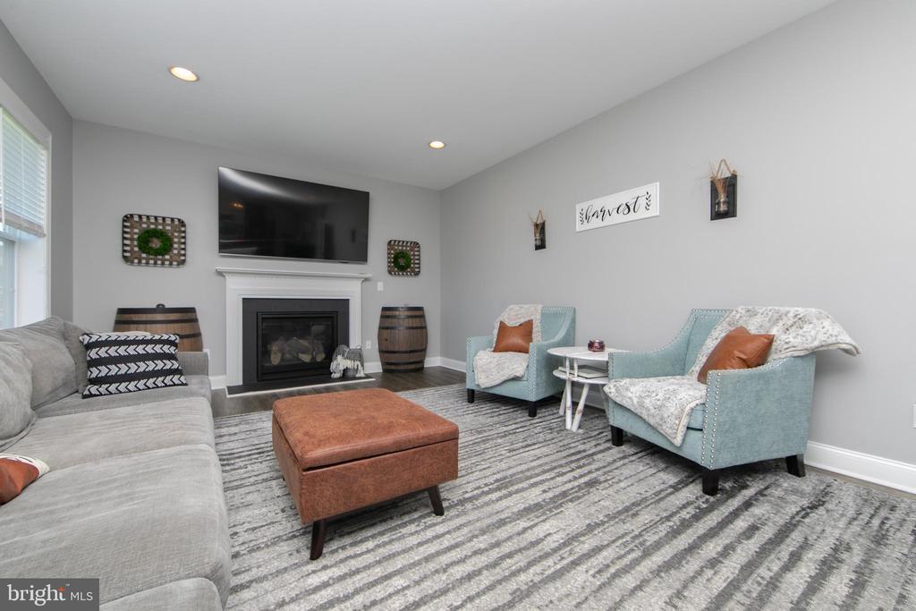 4 Palomino Cir