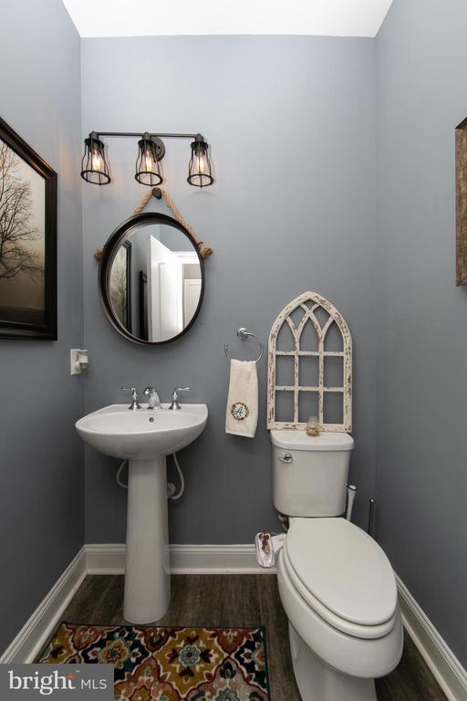 4 Palomino Cir
