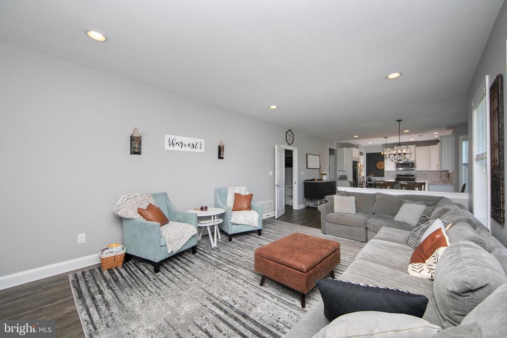 4 Palomino Cir