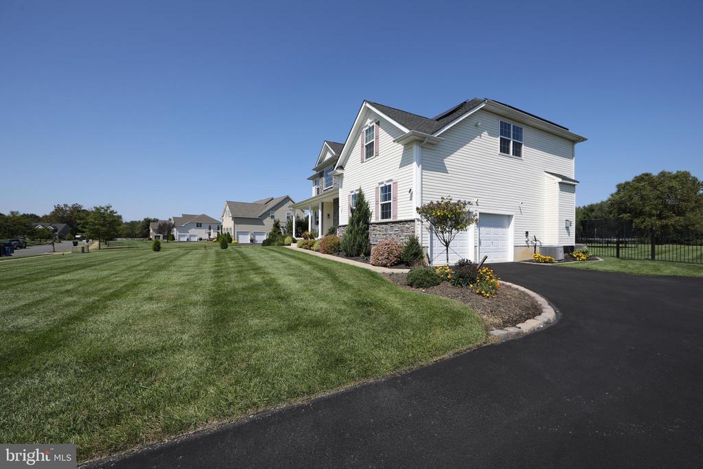 4 Palomino Cir
