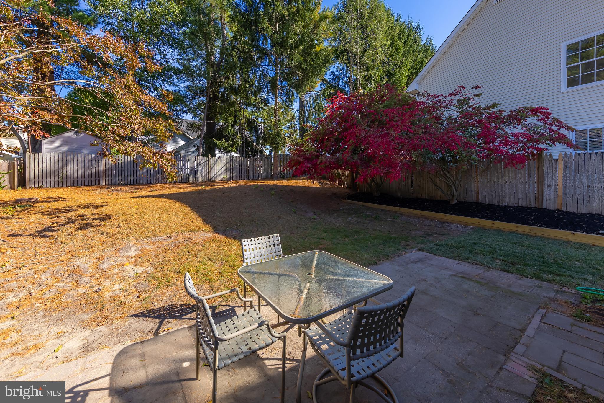423 Amesbury Pl