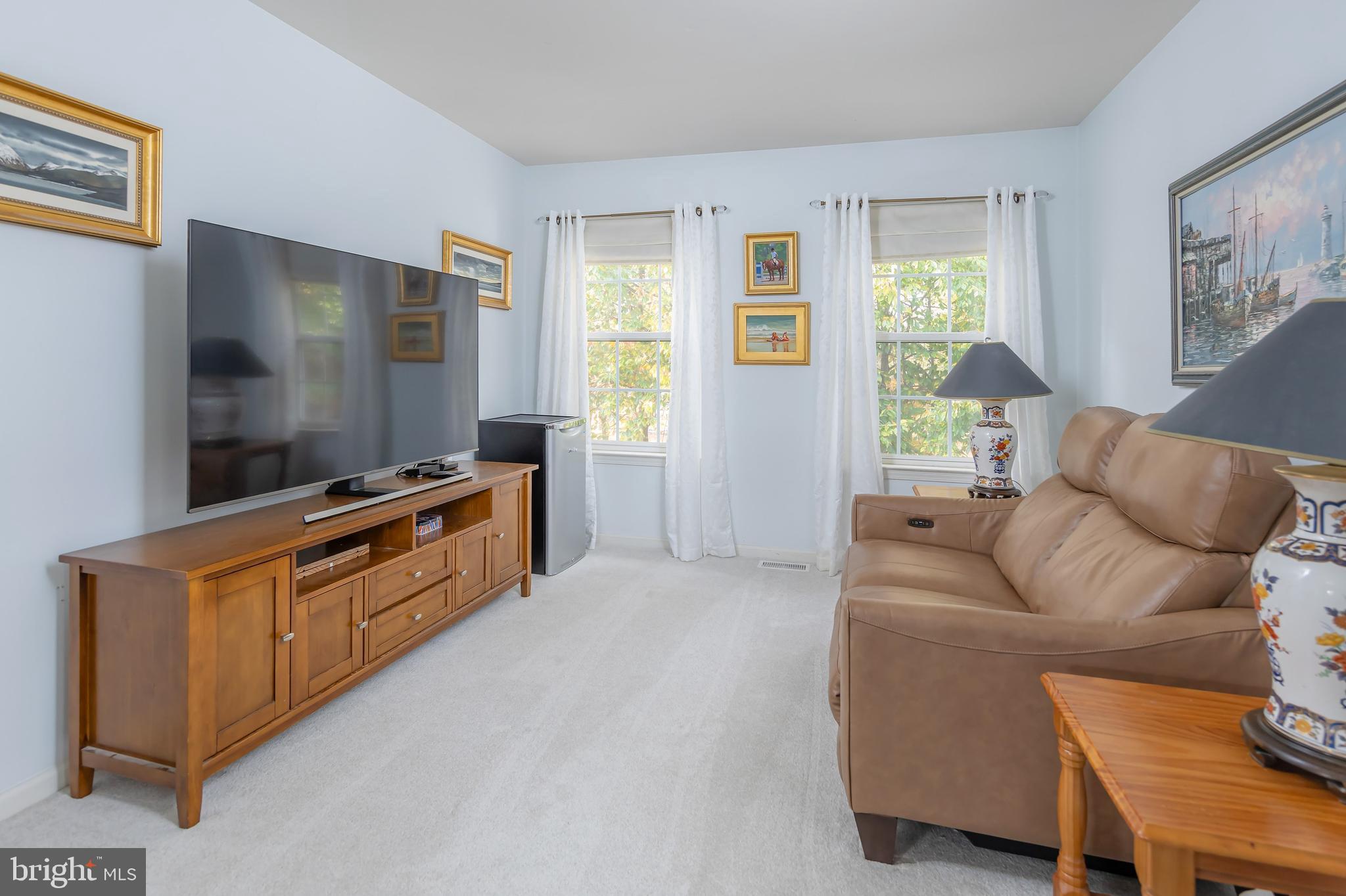 124 Copperfield Dr