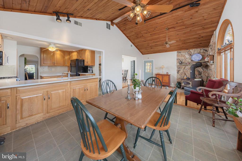 236 Porches Mill Rd
