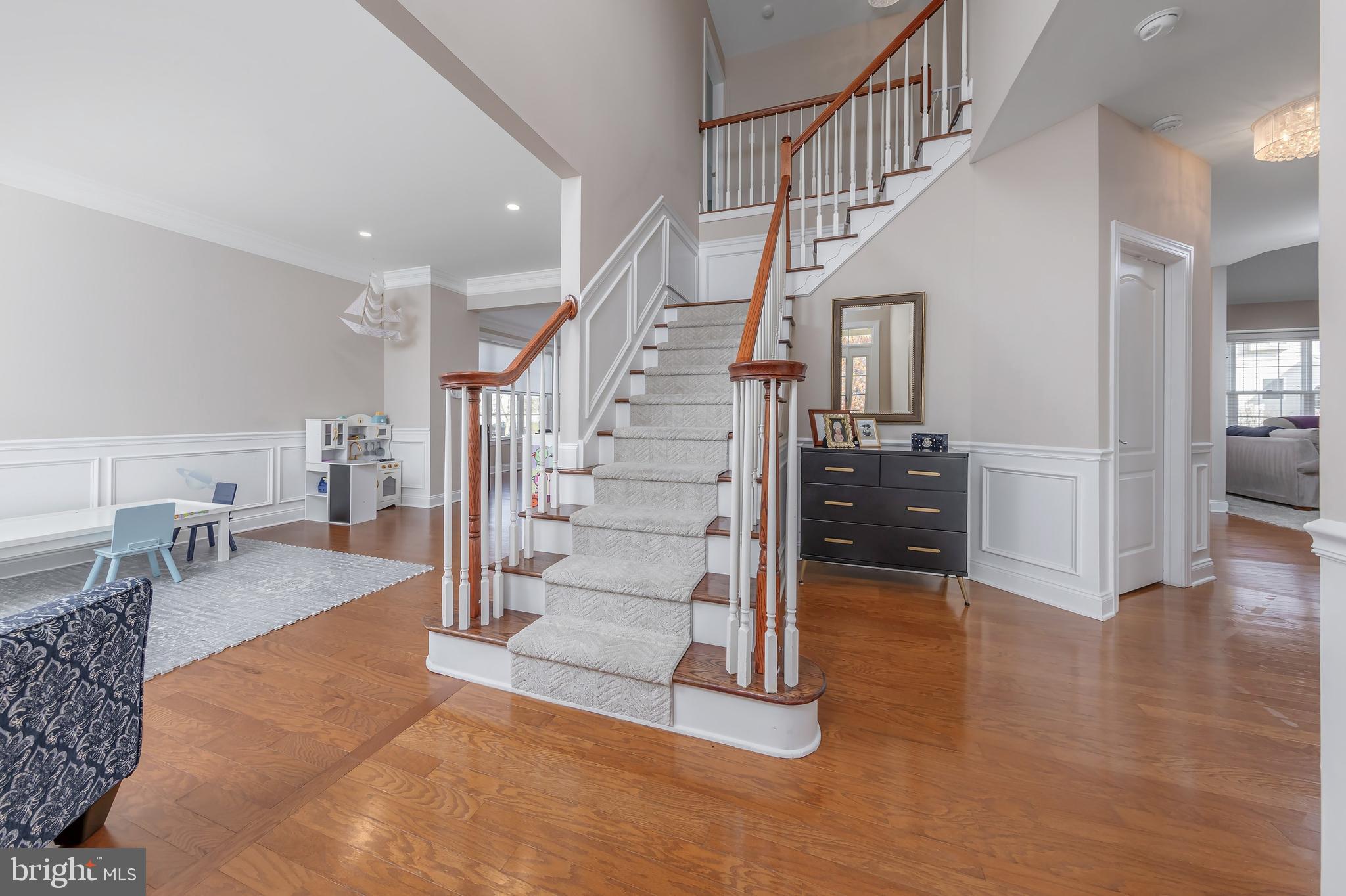 705 Chelsea Rd
