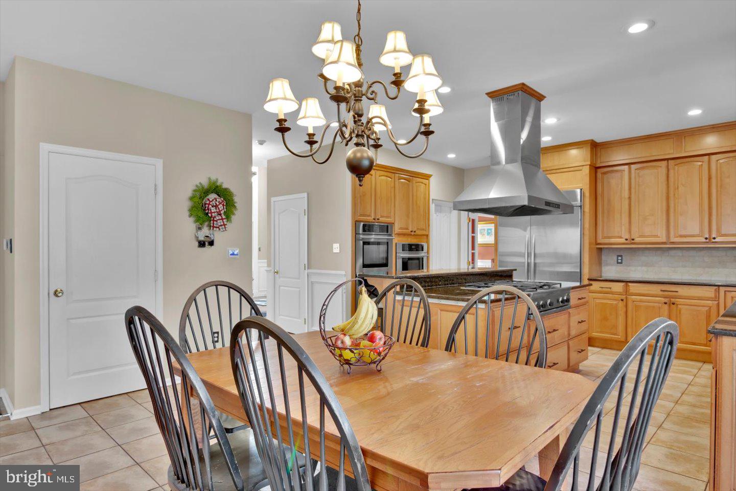 16 SKYLINE CIRCLE