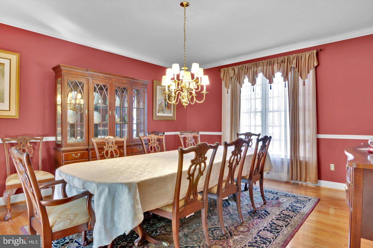 16 SKYLINE CIRCLE