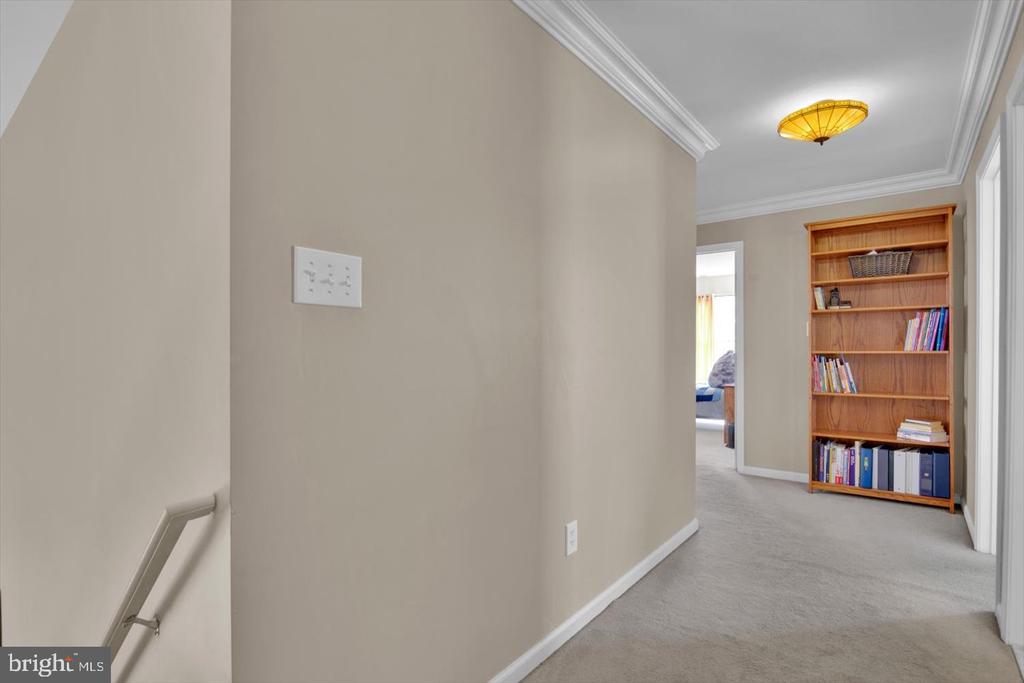 16 SKYLINE CIRCLE