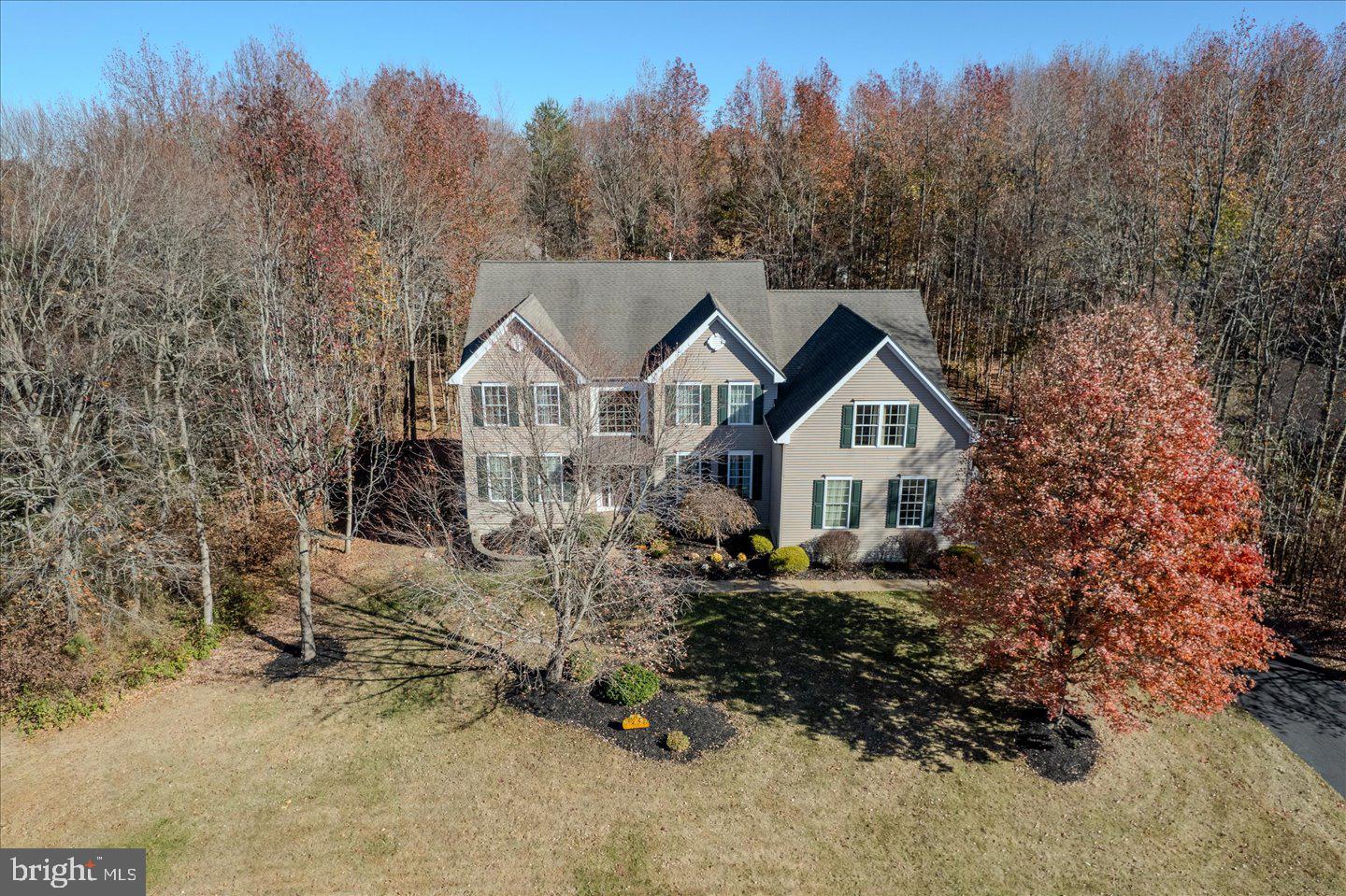 16 SKYLINE CIRCLE
