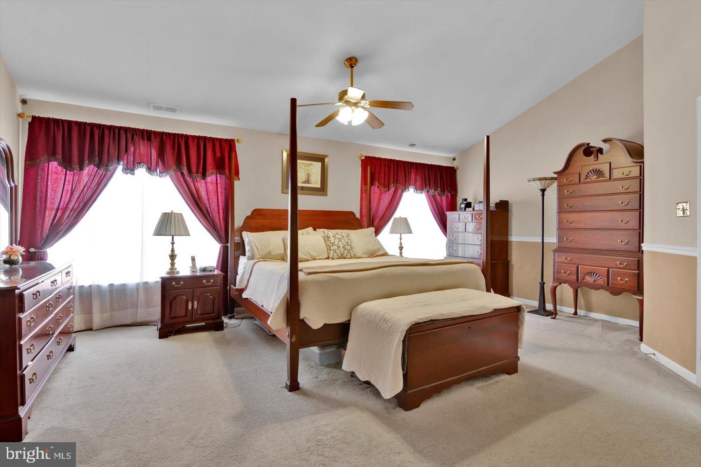 16 SKYLINE CIRCLE