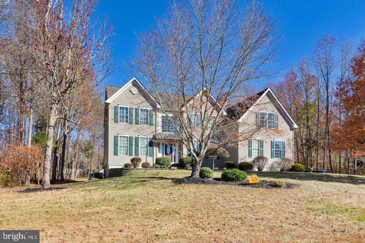 16 SKYLINE CIRCLE
