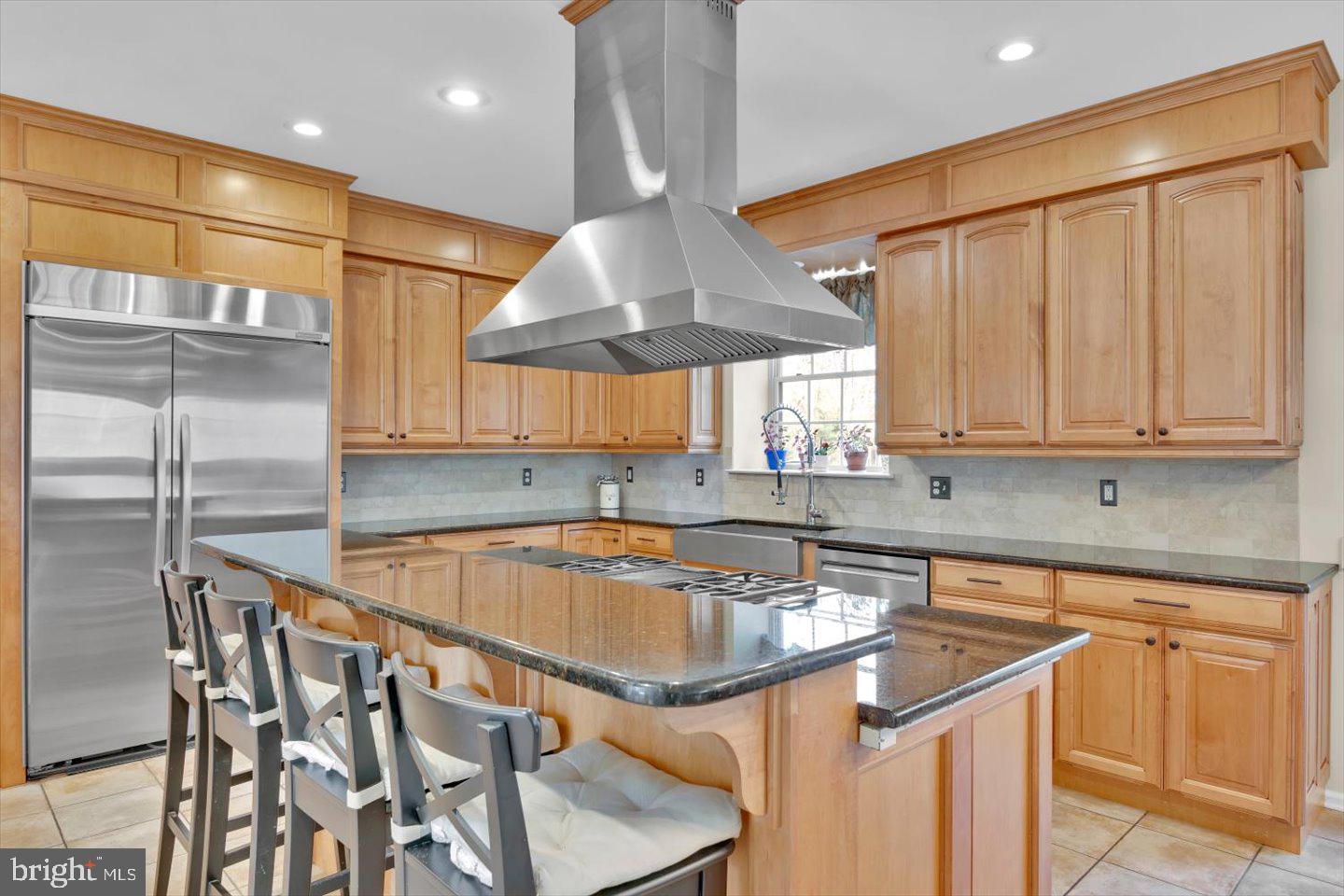 16 SKYLINE CIRCLE