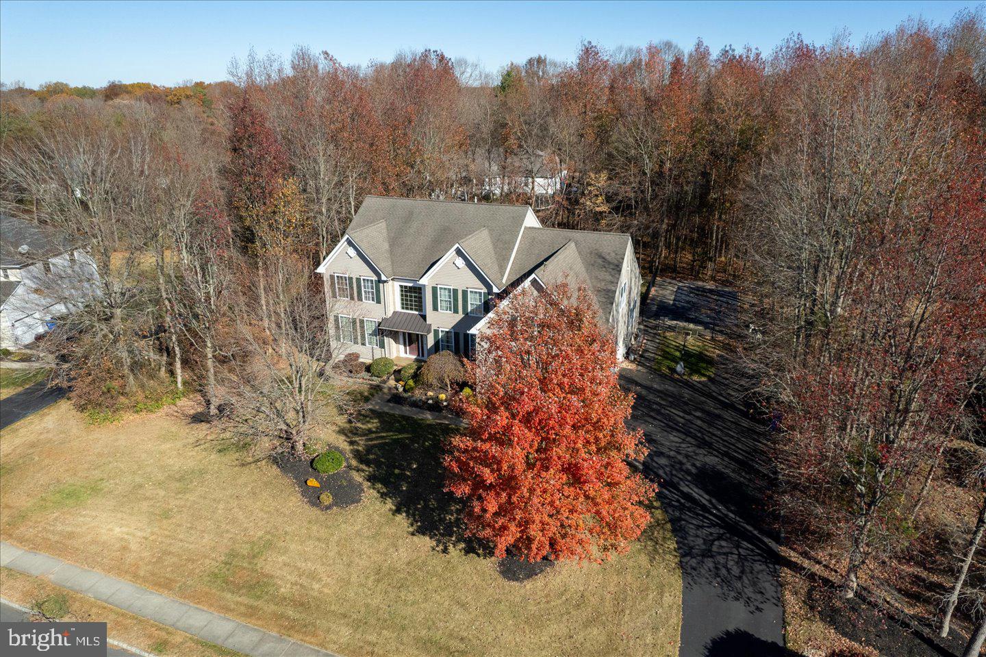 16 SKYLINE CIRCLE
