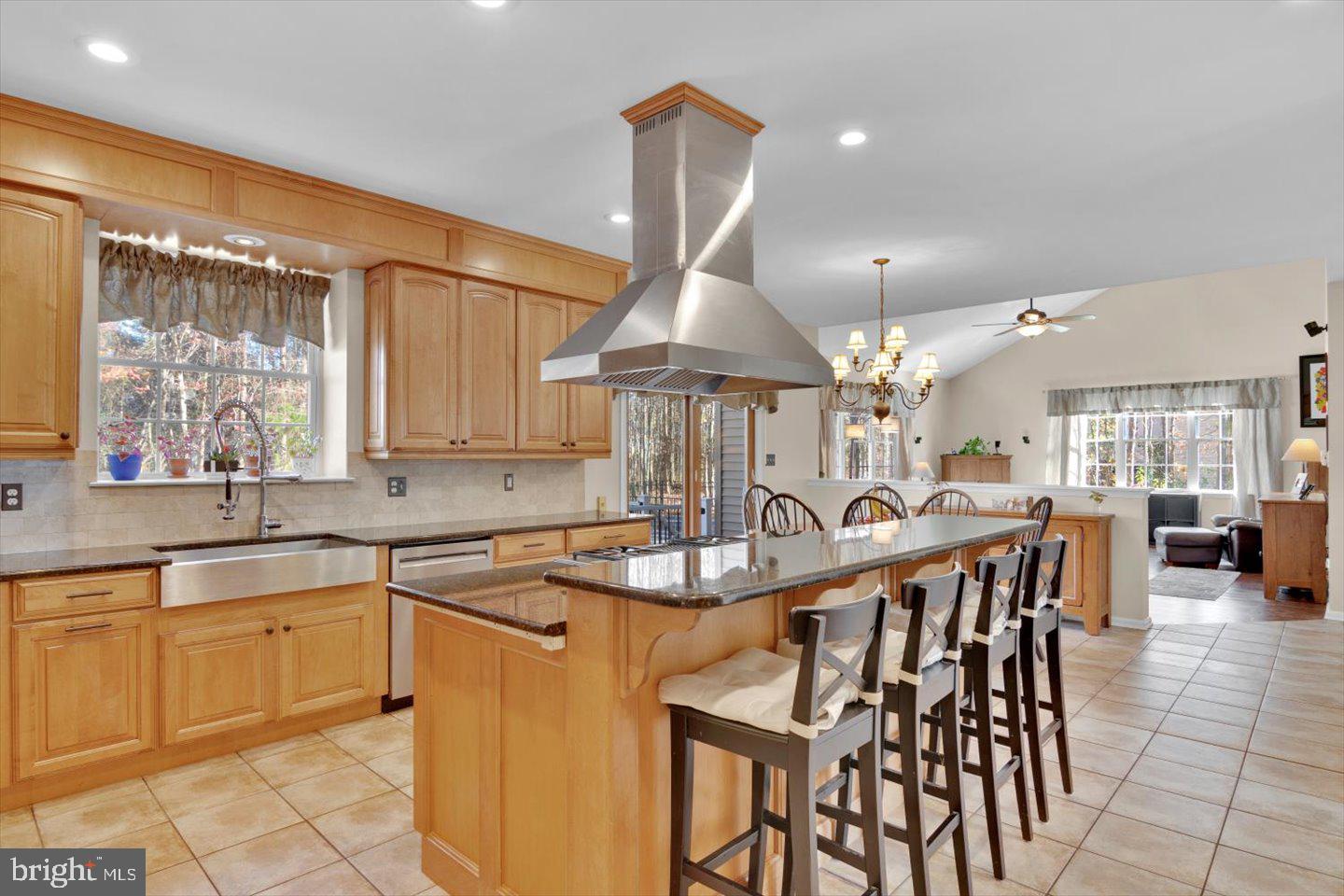 16 SKYLINE CIRCLE