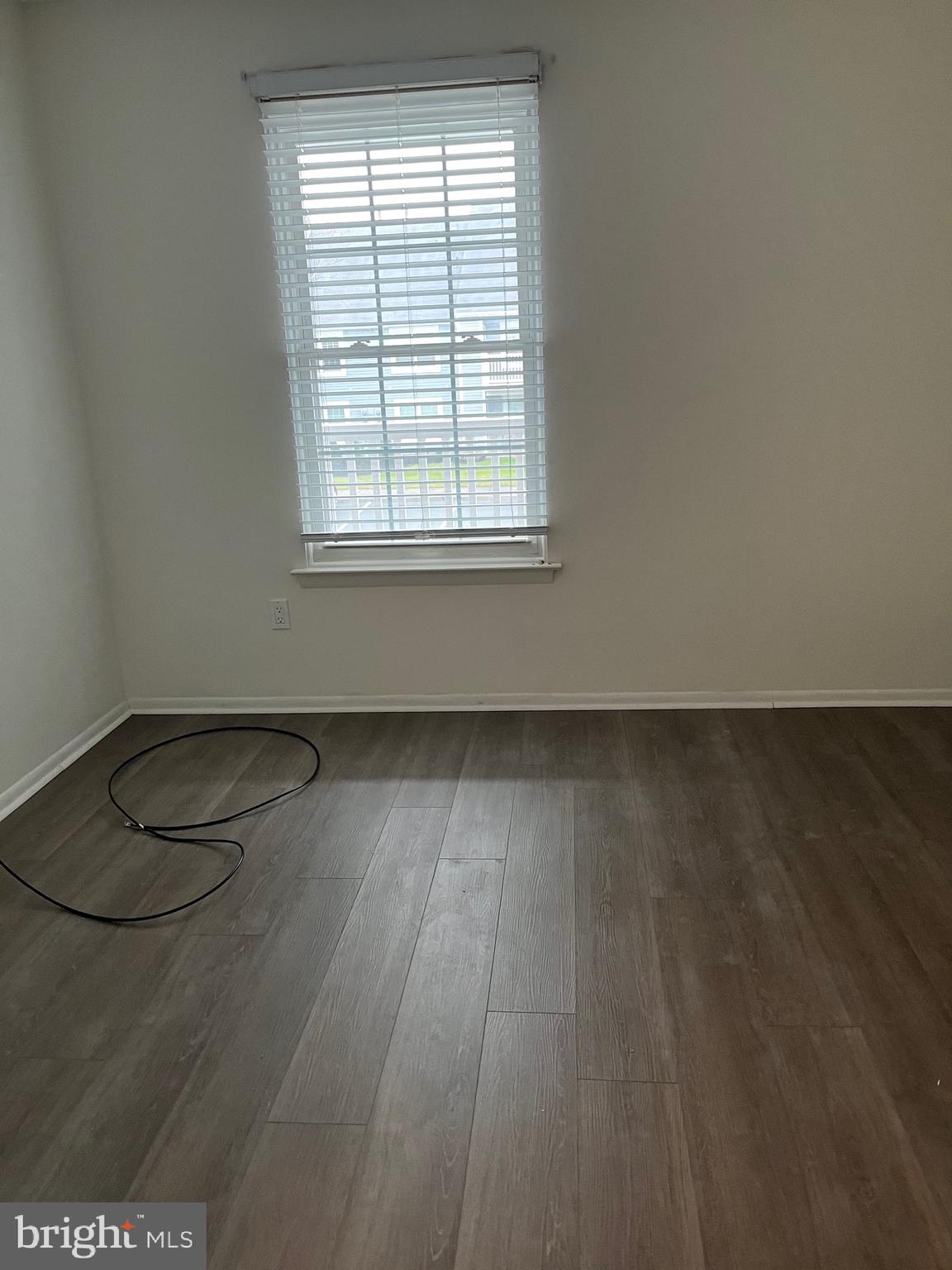 532 SHETLAND COURT
