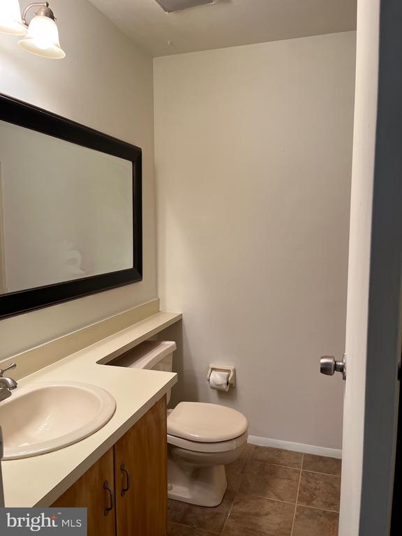 532 SHETLAND COURT