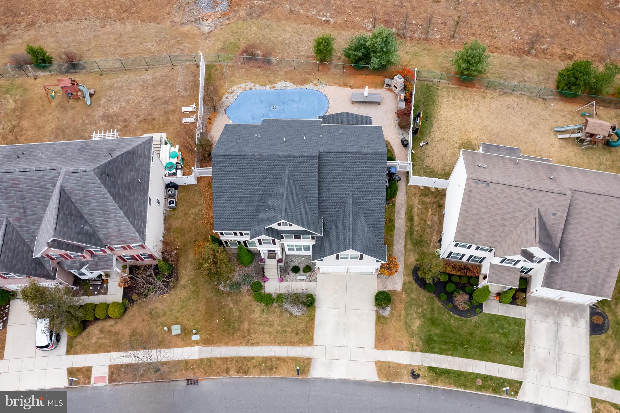 215 Windsor Rd