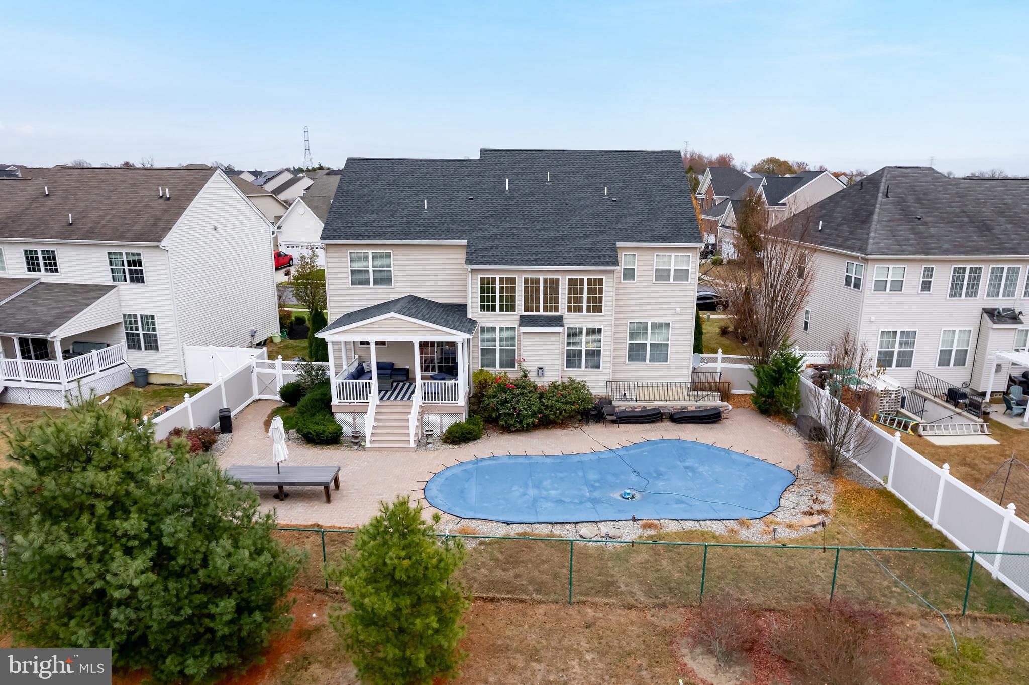 215 Windsor Rd