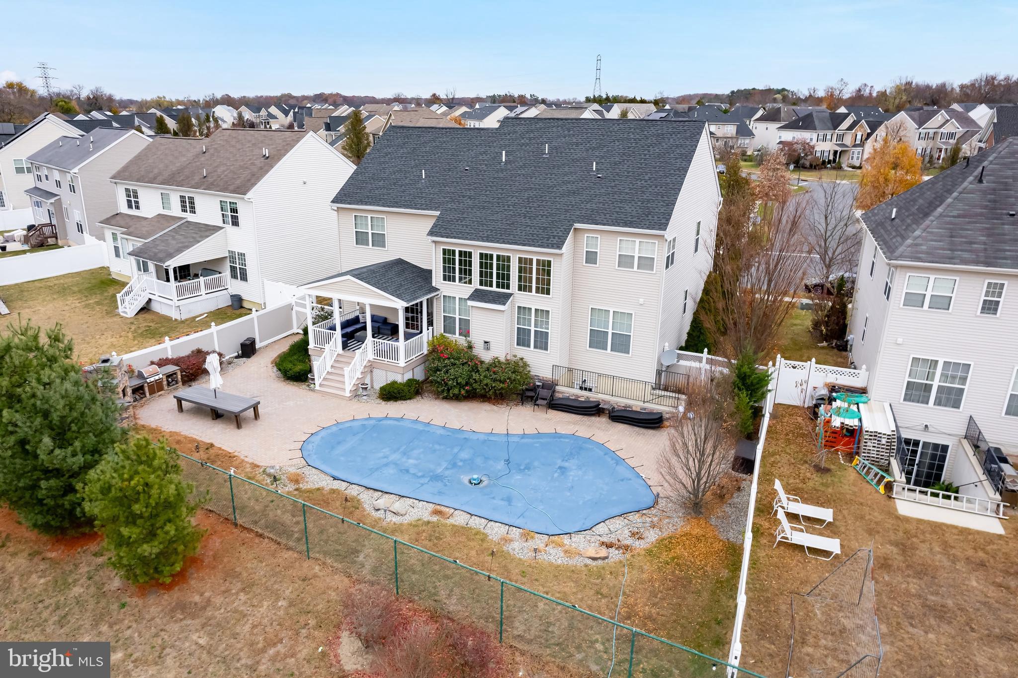 215 Windsor Rd