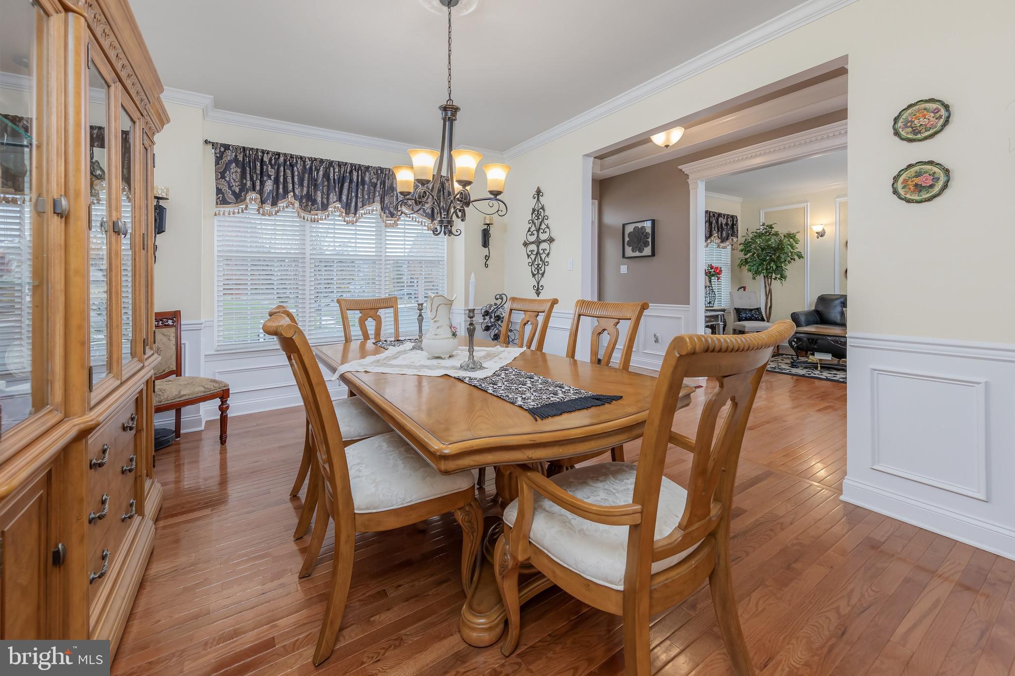 215 Windsor Rd