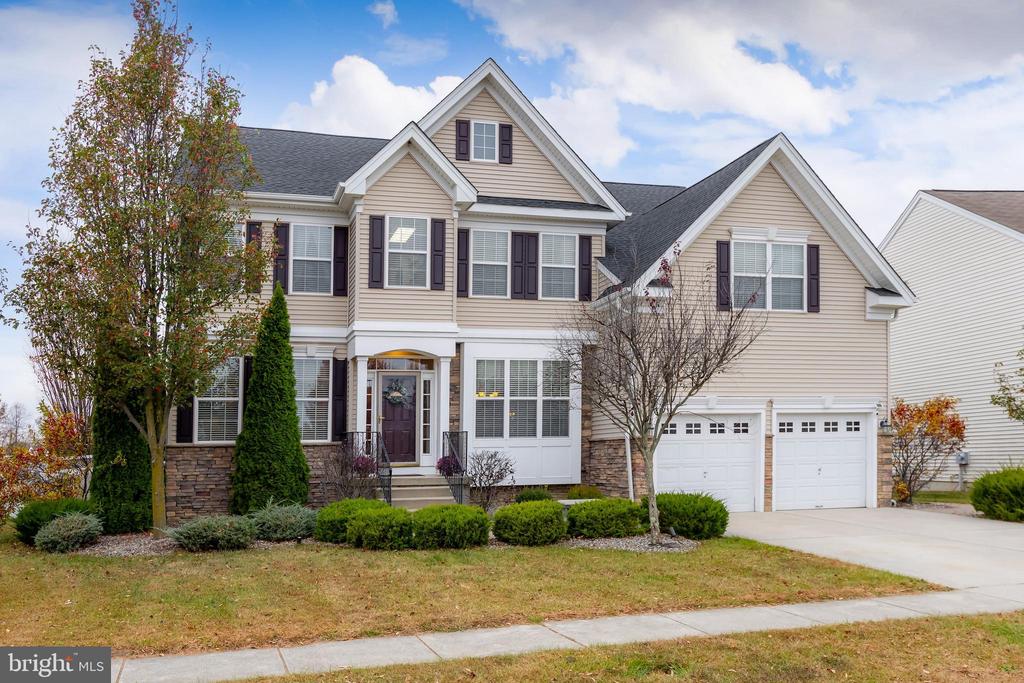 215 Windsor Rd