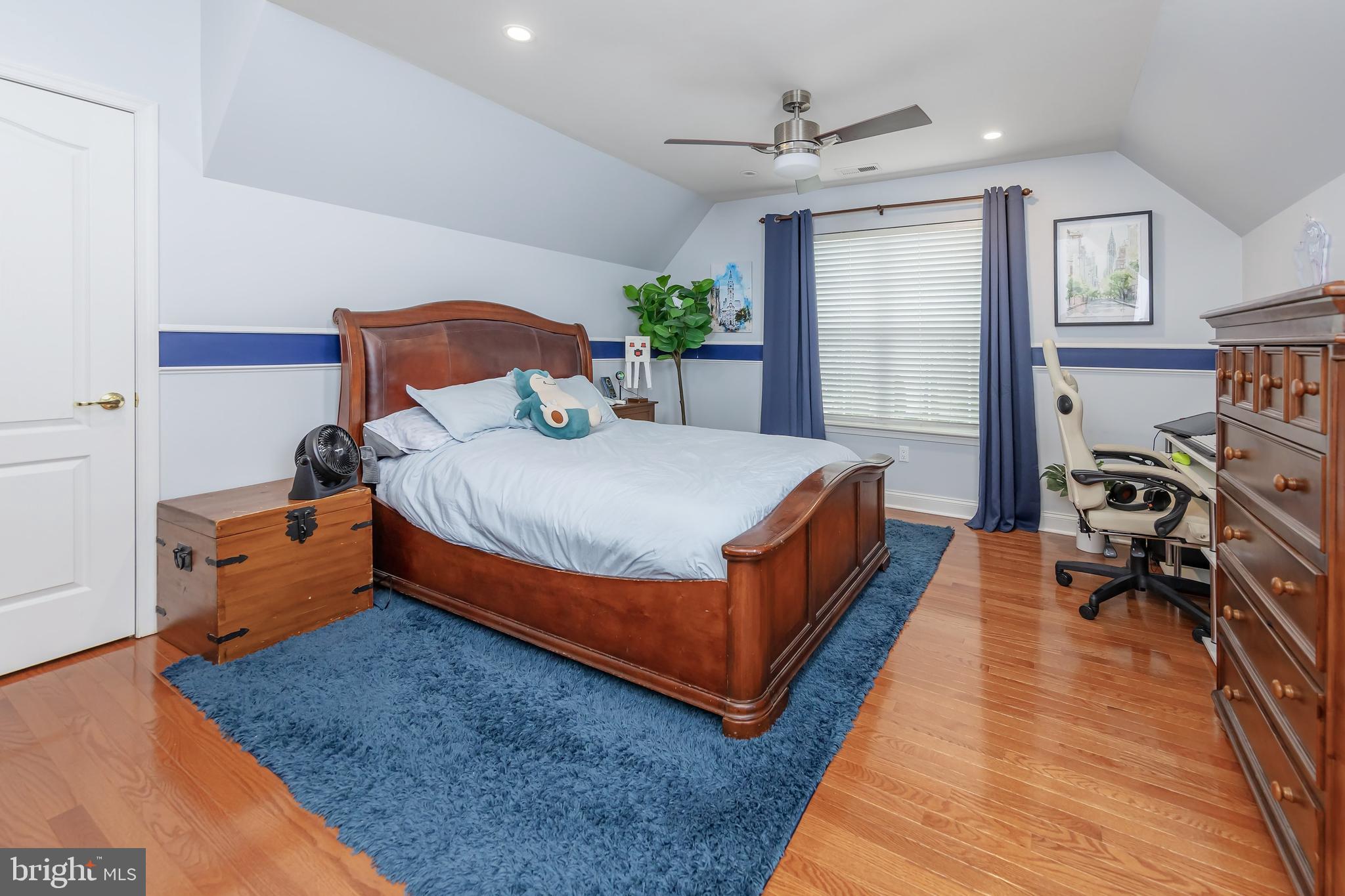 215 Windsor Rd