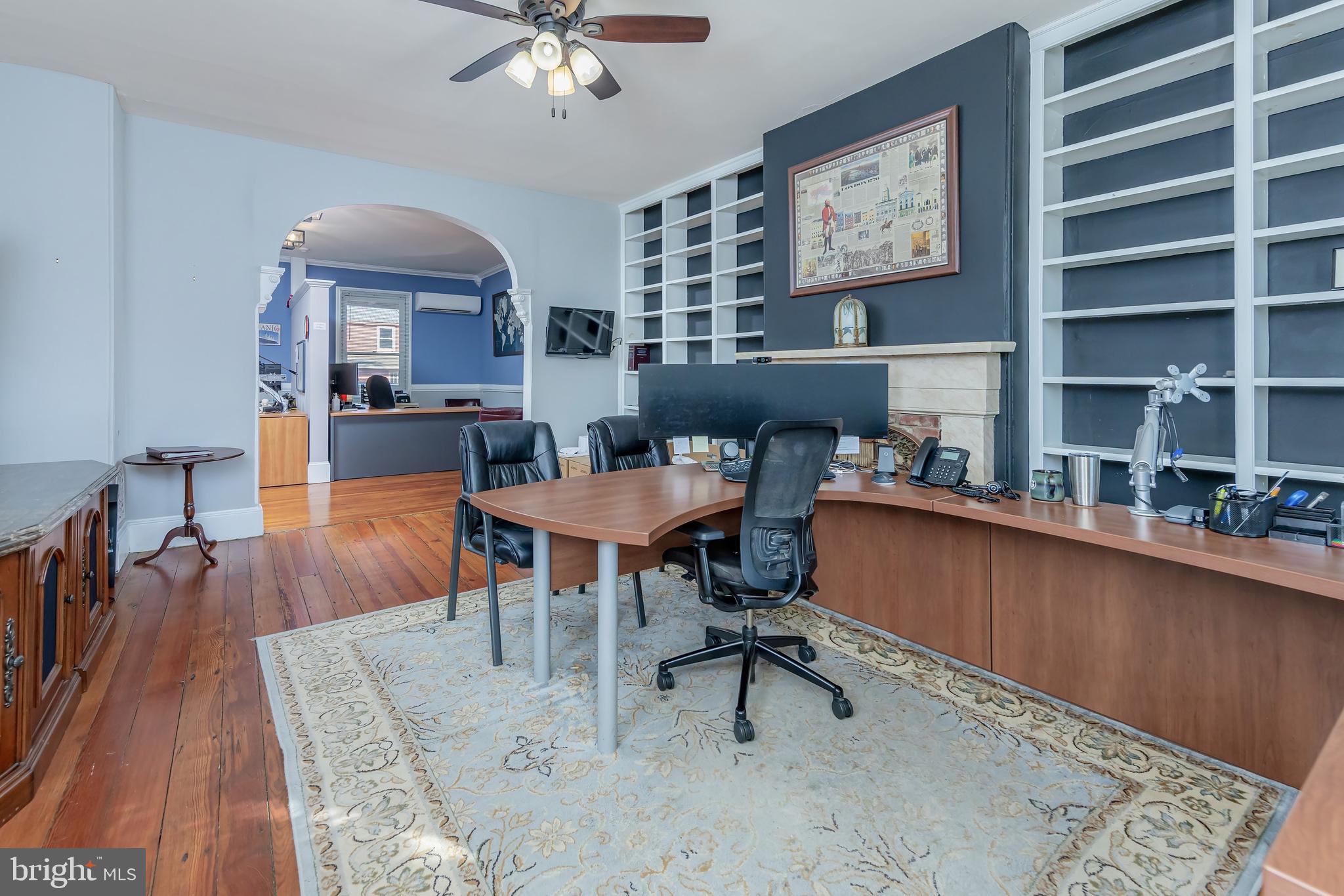 53 N Main St