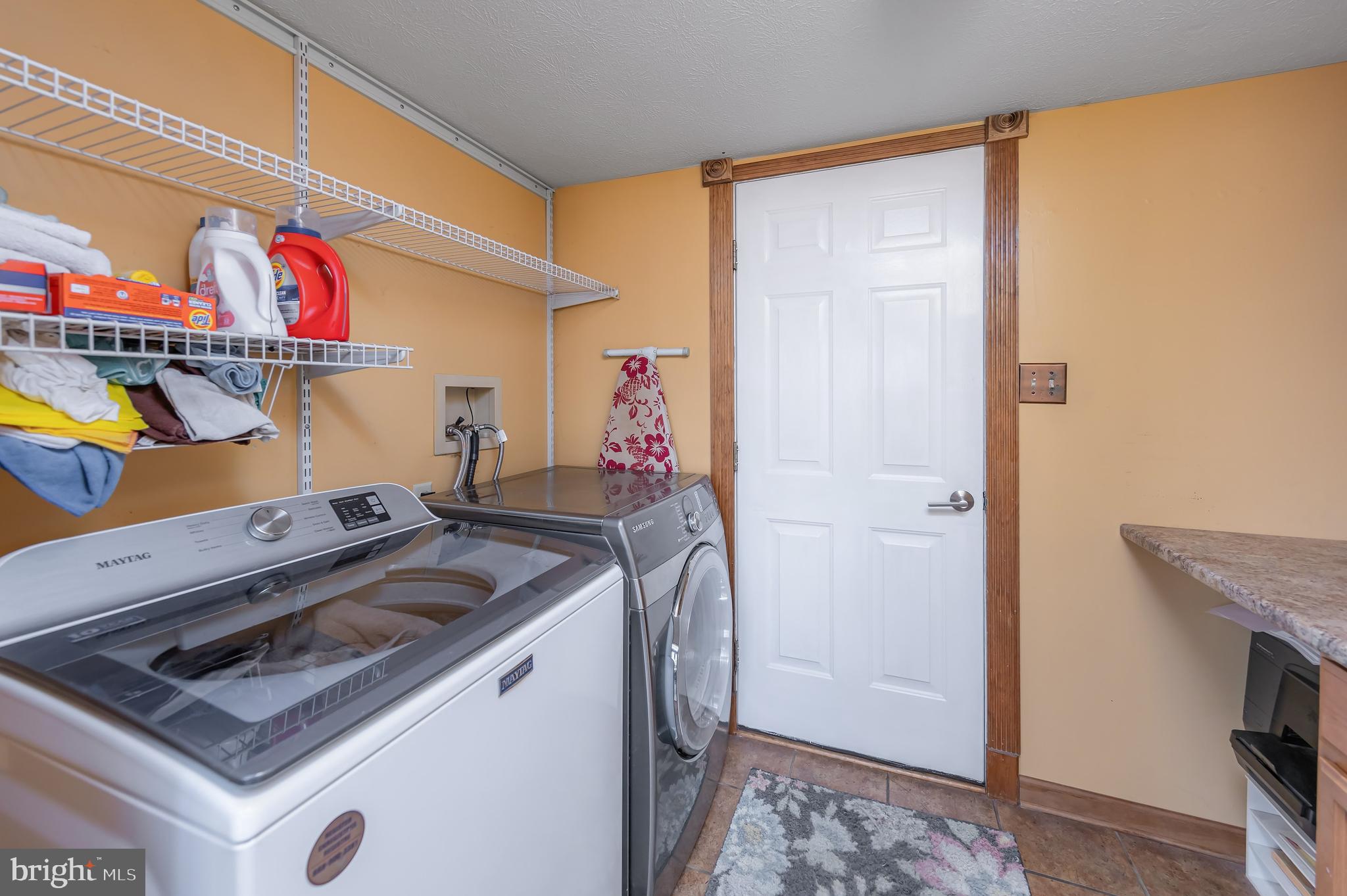 102 Mallard Ct