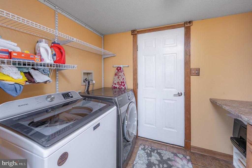 102 Mallard Ct