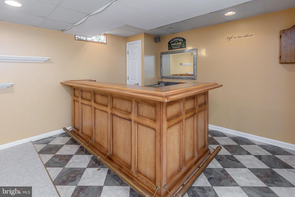 102 Mallard Ct