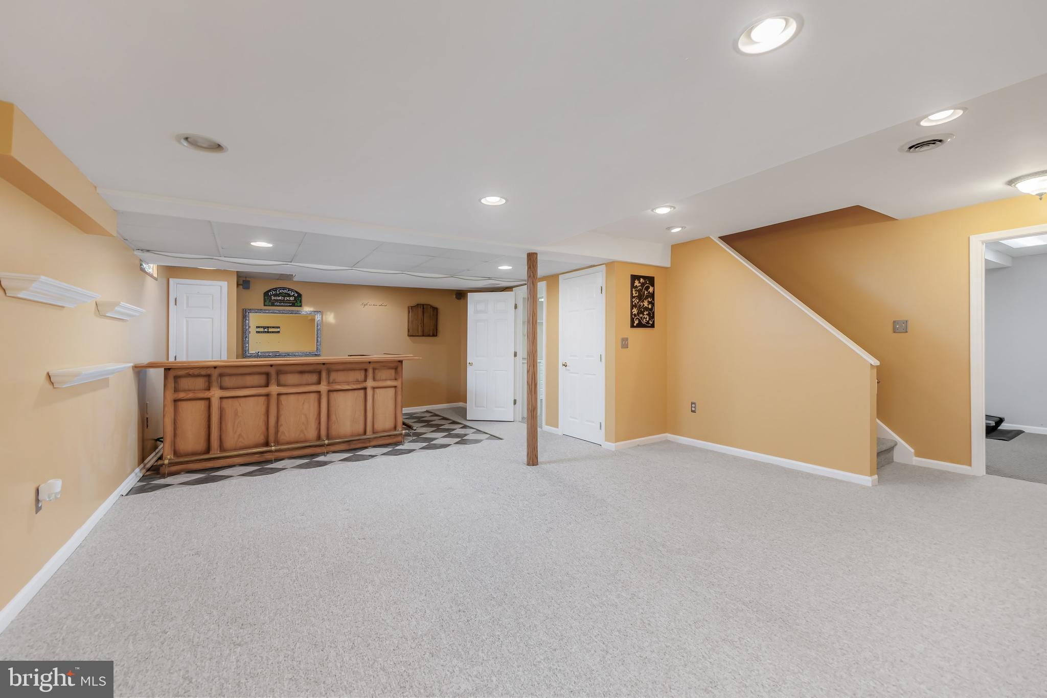 102 Mallard Ct