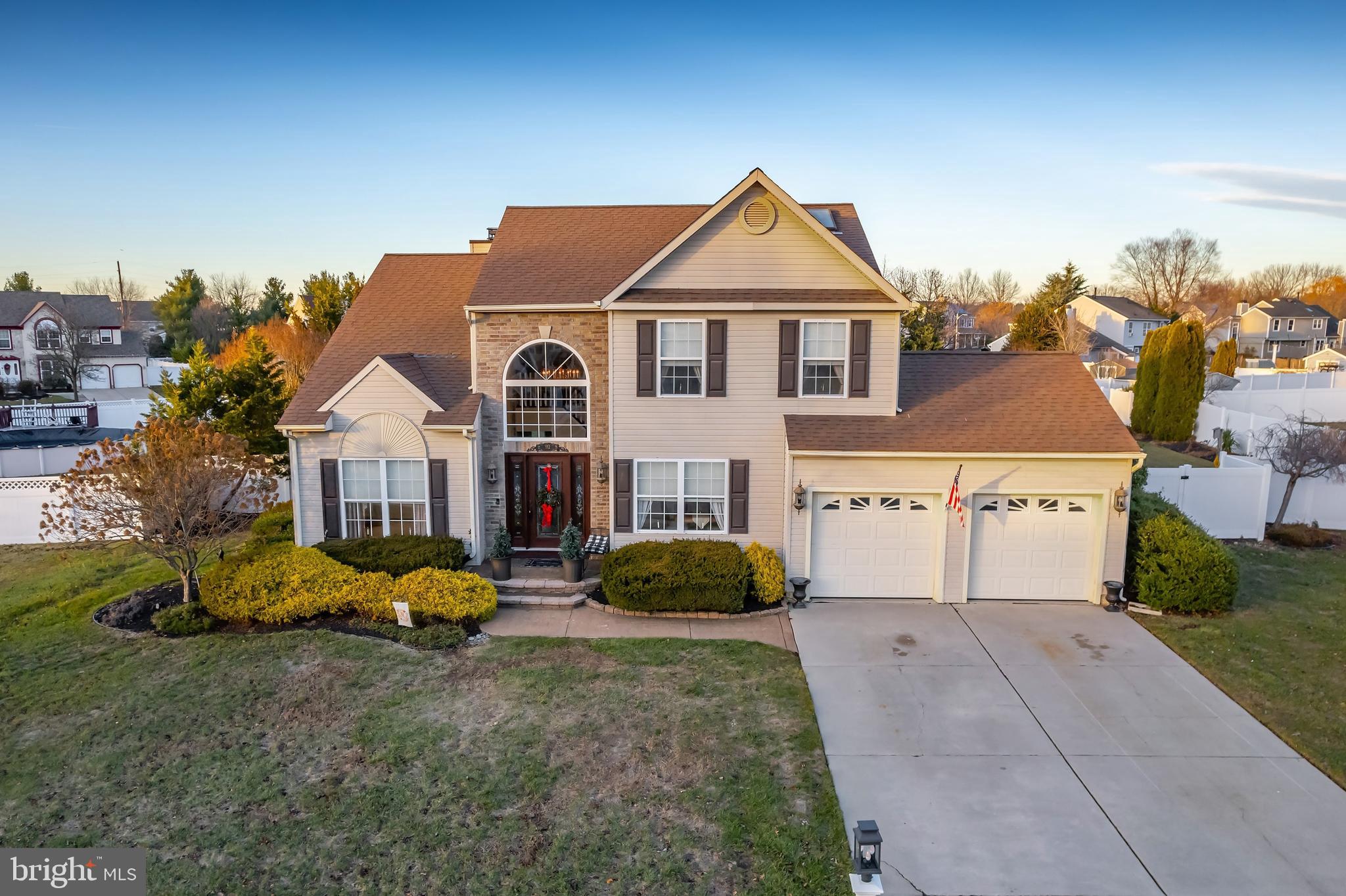 102 Mallard Ct