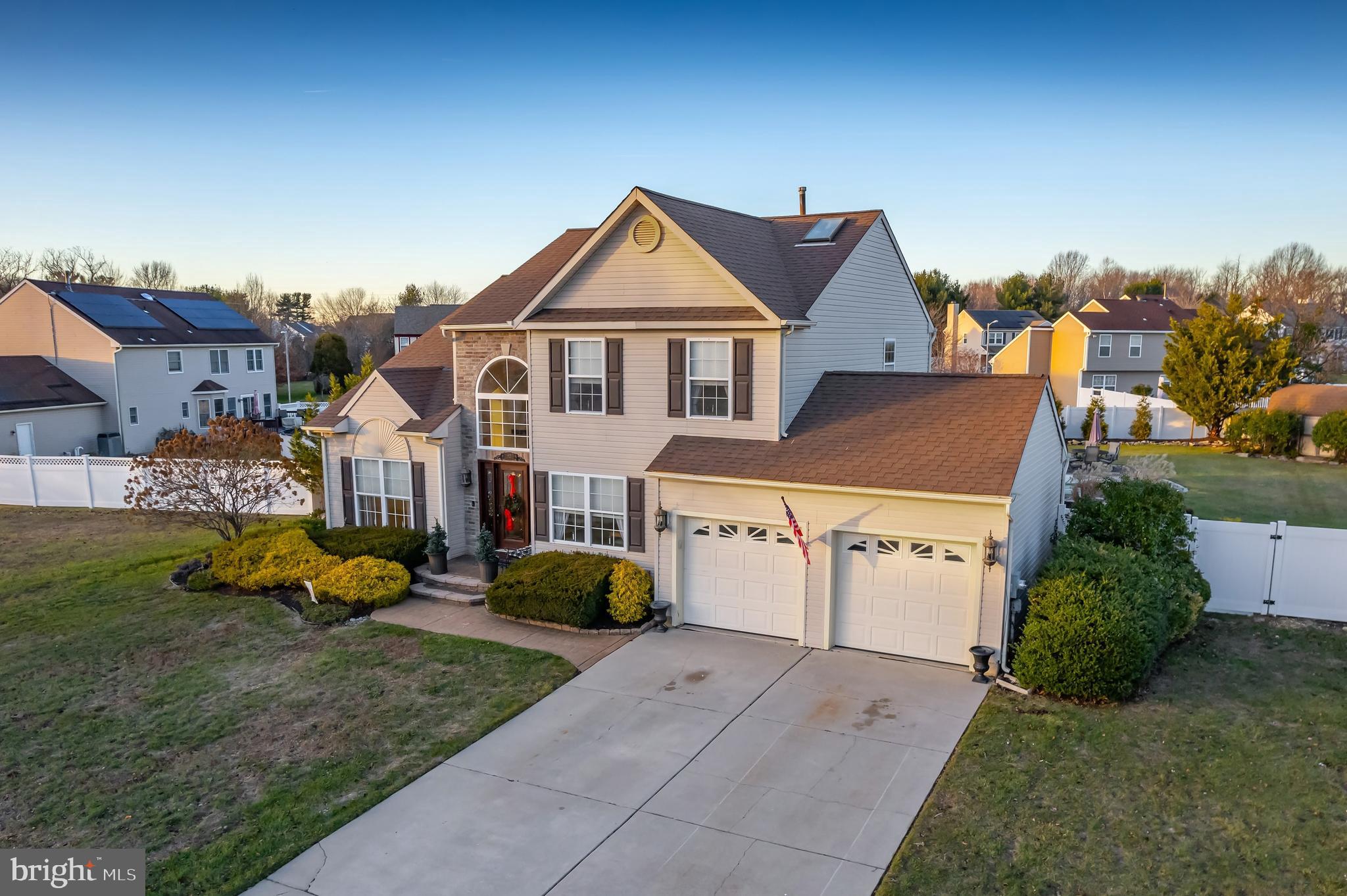 102 Mallard Ct