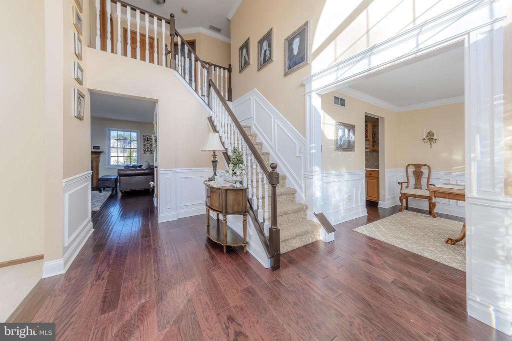 102 Mallard Ct
