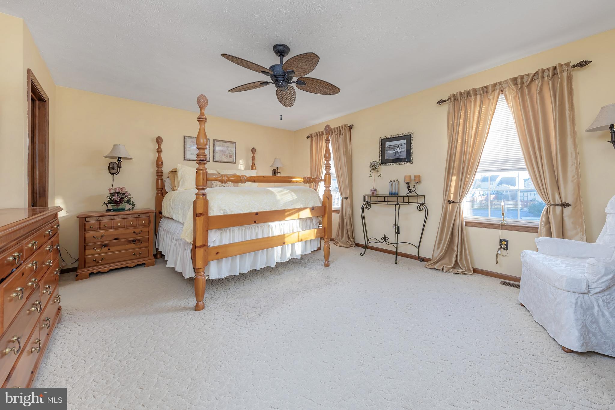 102 Mallard Ct