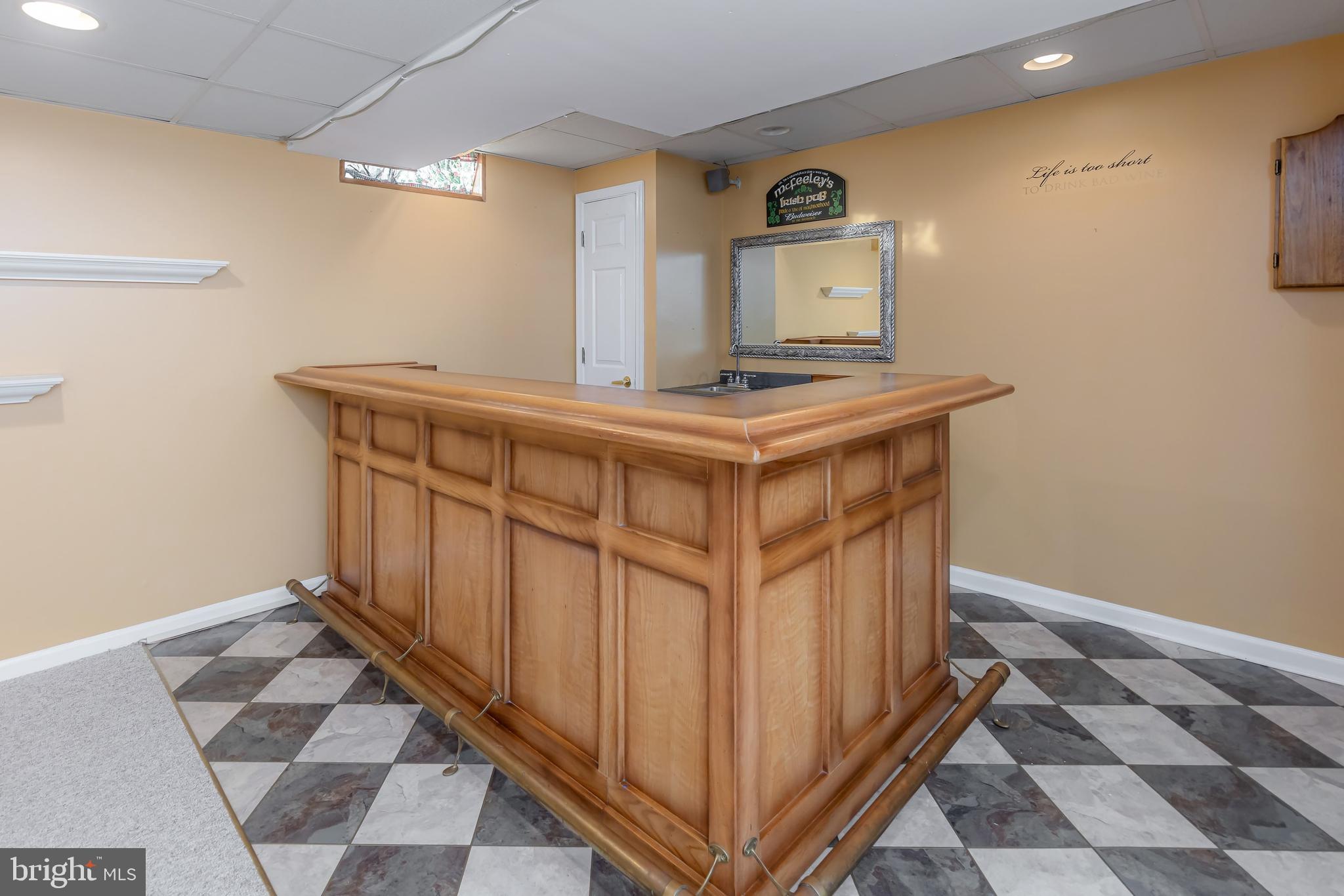 102 Mallard Ct
