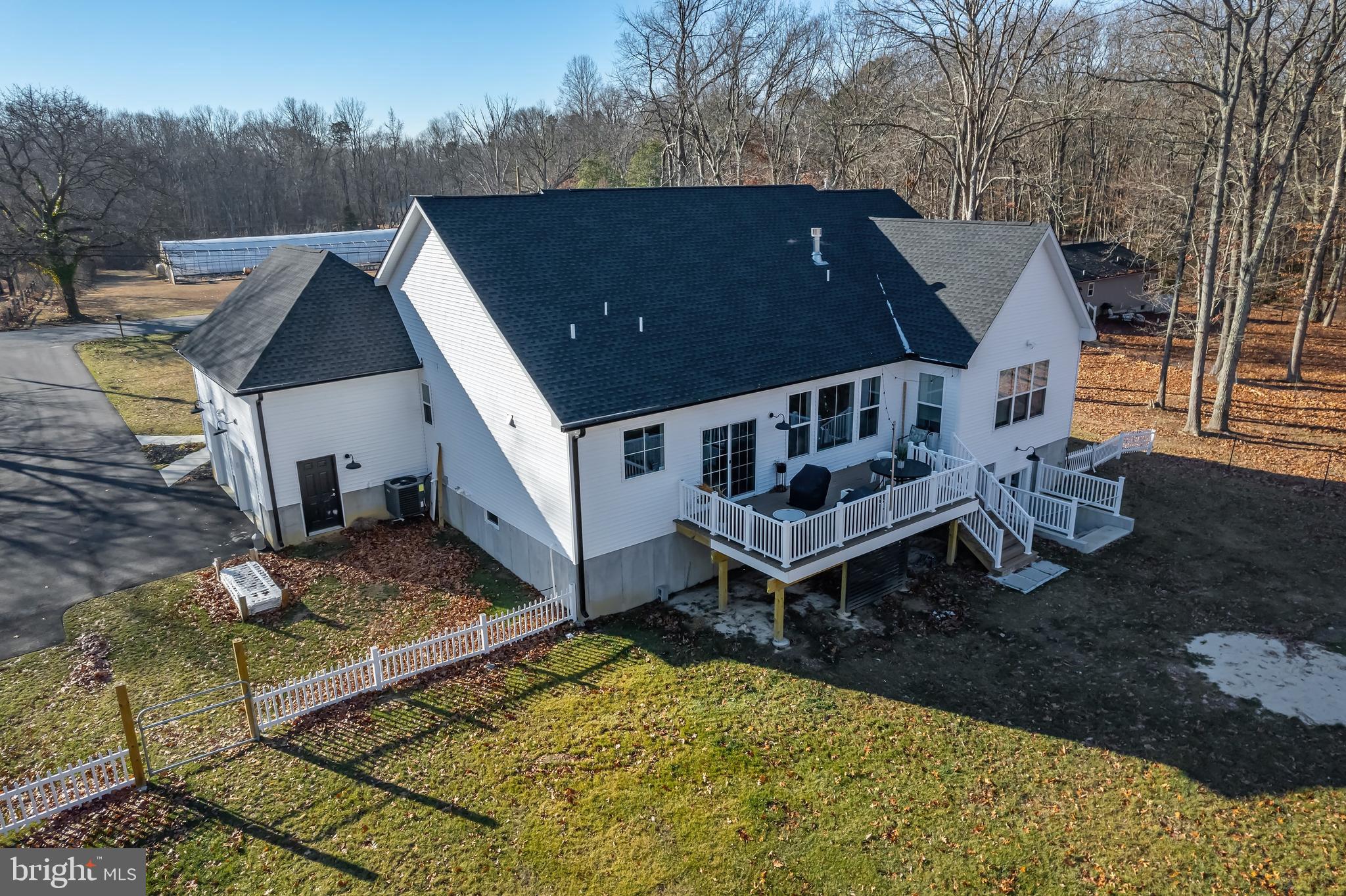 948 Lincoln Rd