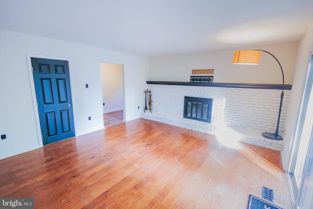 559 FLORENCE AVENUE