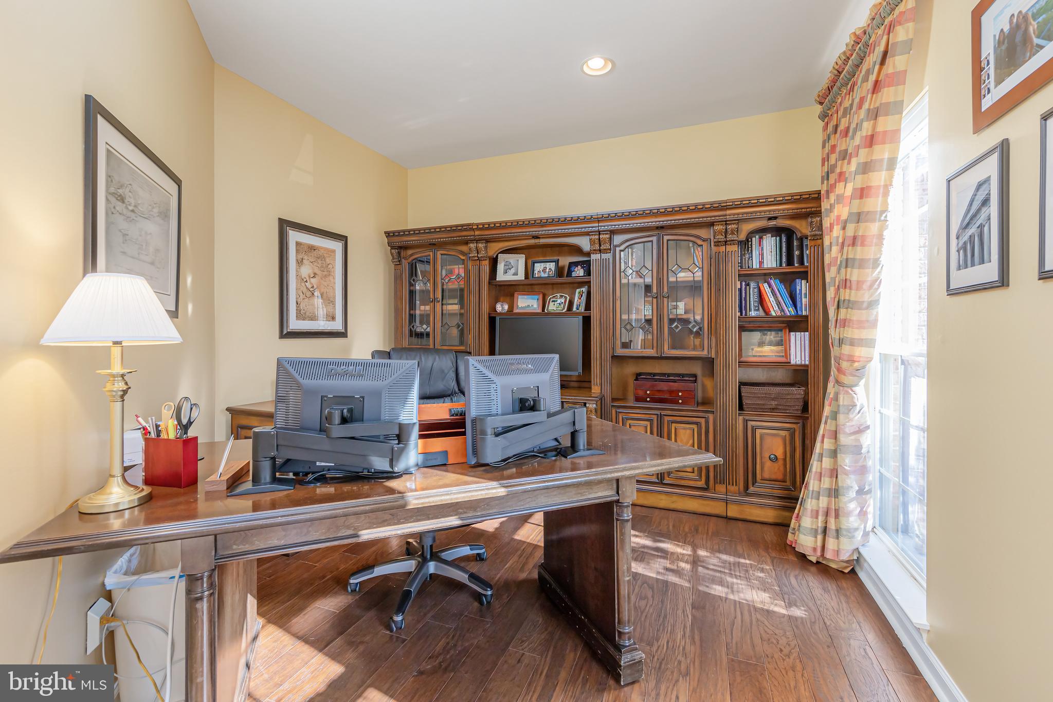 31 Fawn Hollow Ln