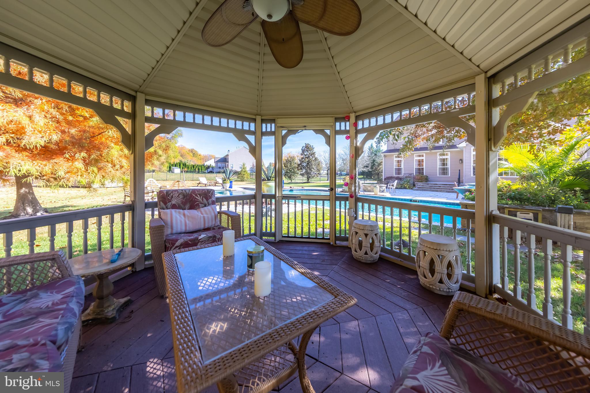 31 Fawn Hollow Ln