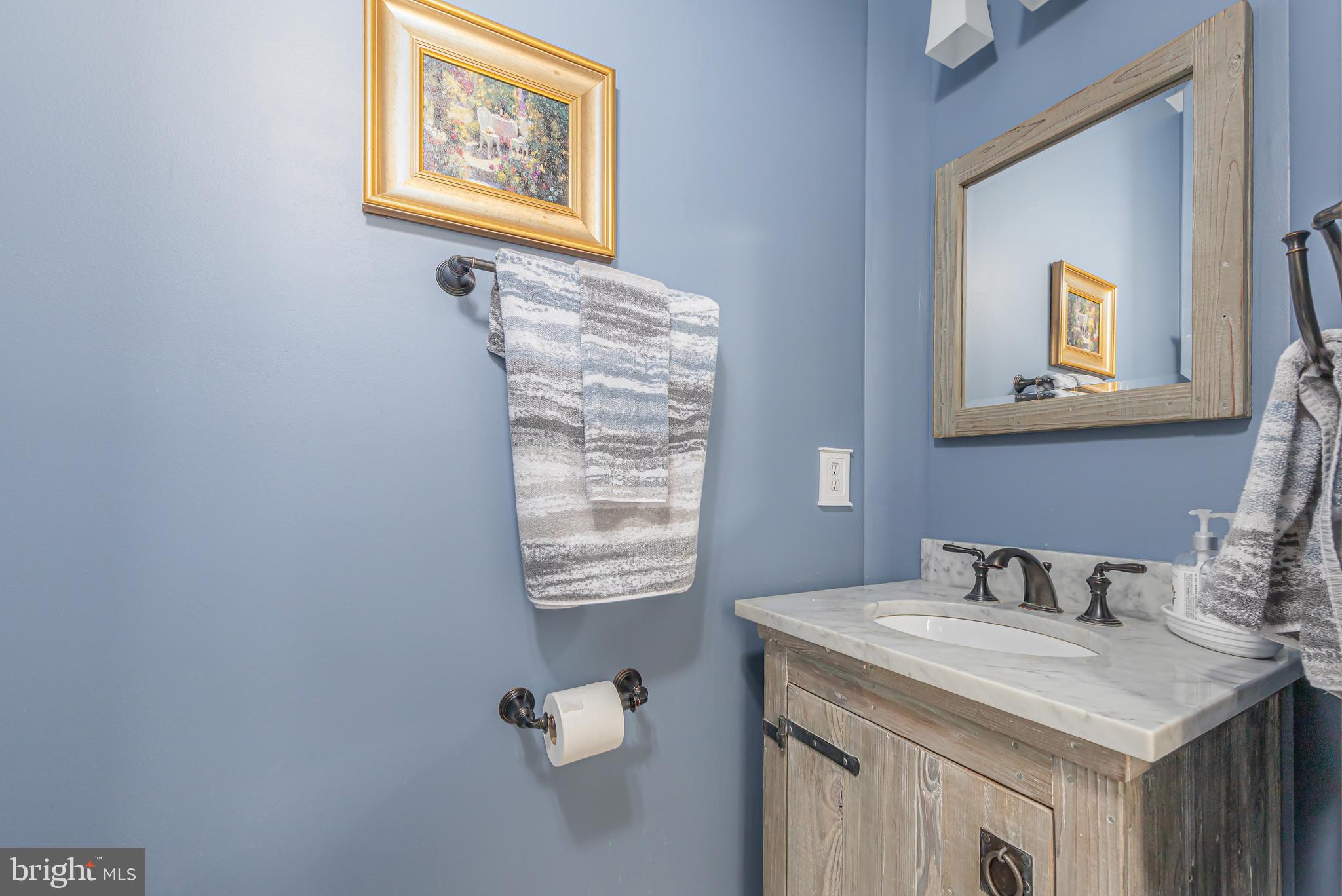 31 Fawn Hollow Ln