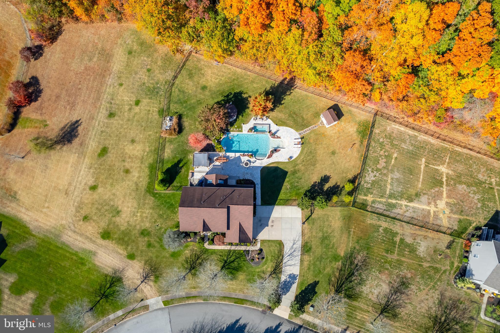 31 Fawn Hollow Ln