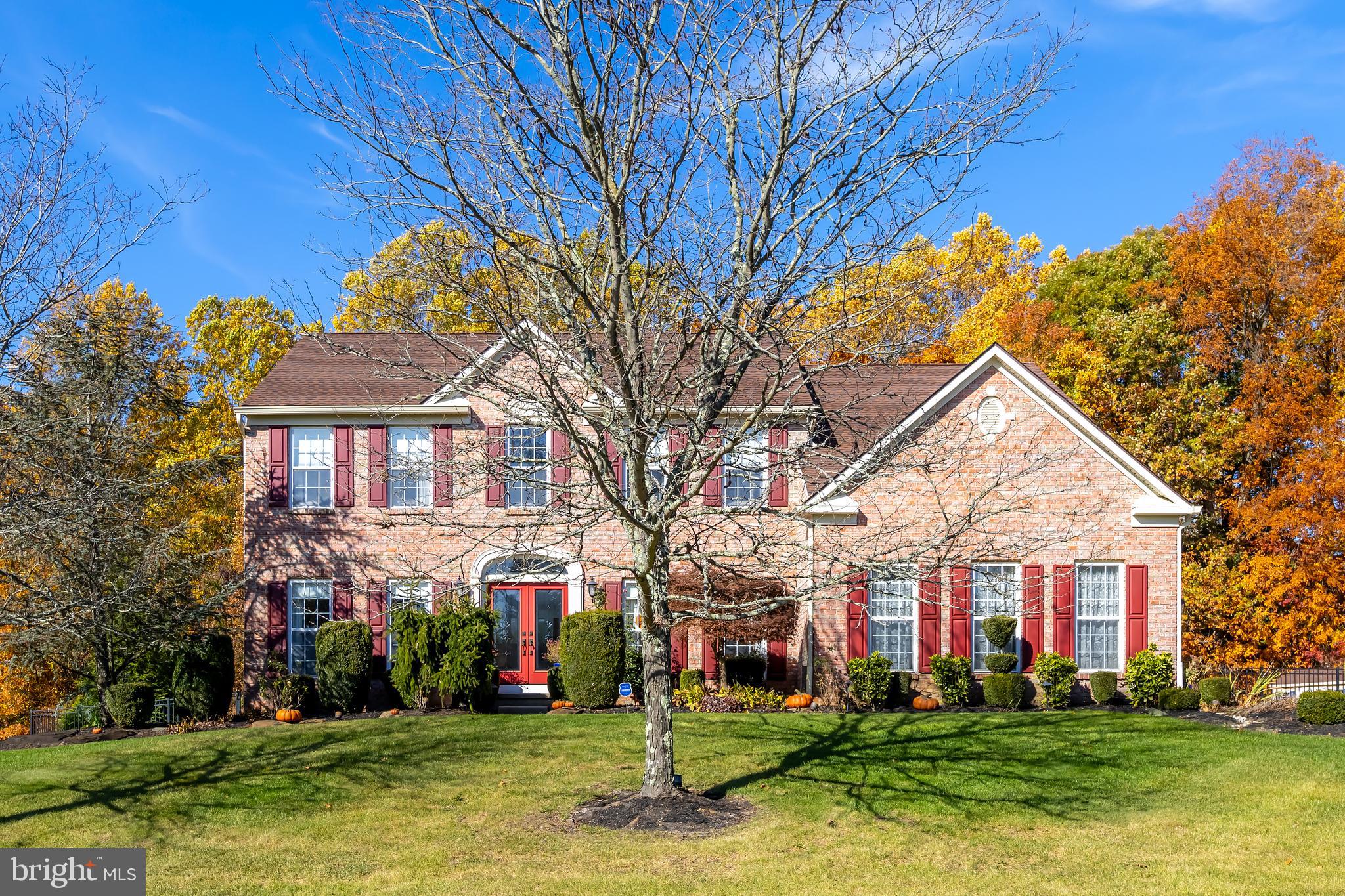31 Fawn Hollow Ln