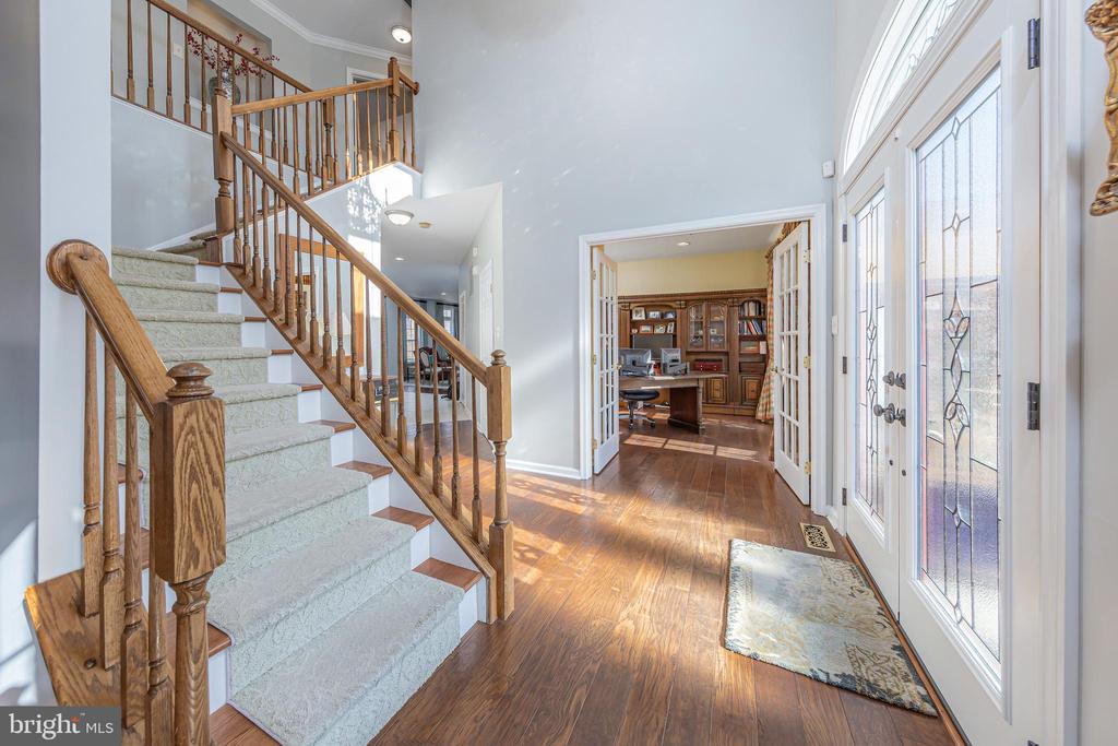 31 Fawn Hollow Ln