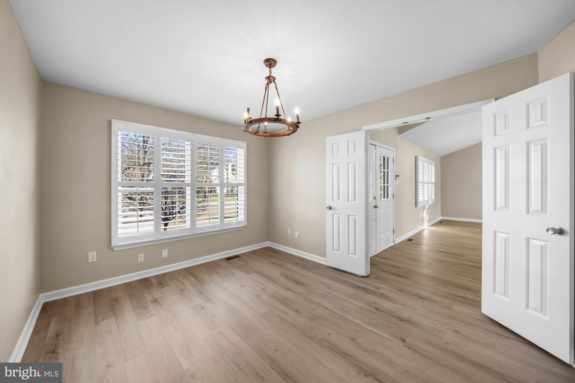 14 Stretch Dr